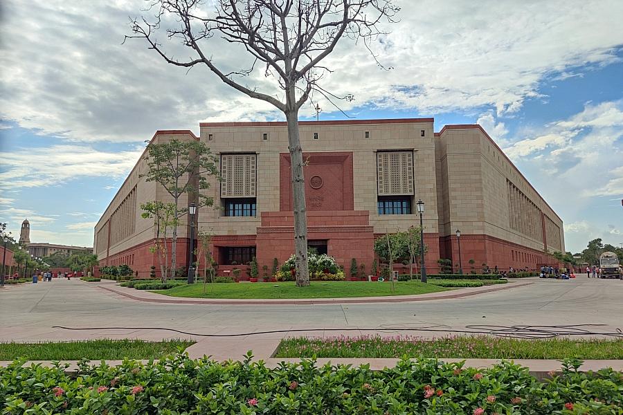 SPD verteidigt Merz-Besuch in Indien trotz Russland-Bindungen