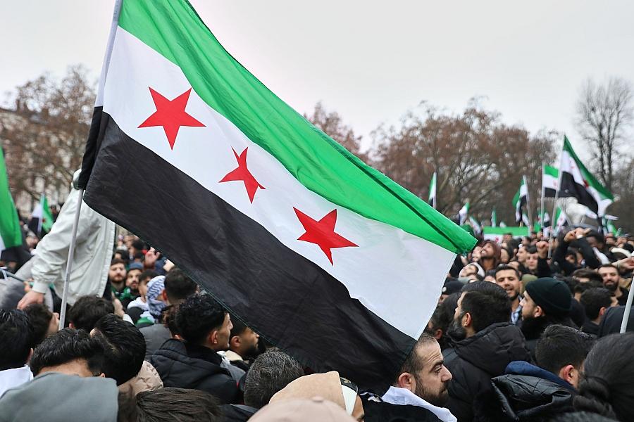 Syrien: Regierung und Kurden einigen sich auf militärische und zivile Vereinigung – Deutschland begrüßt Abkommen