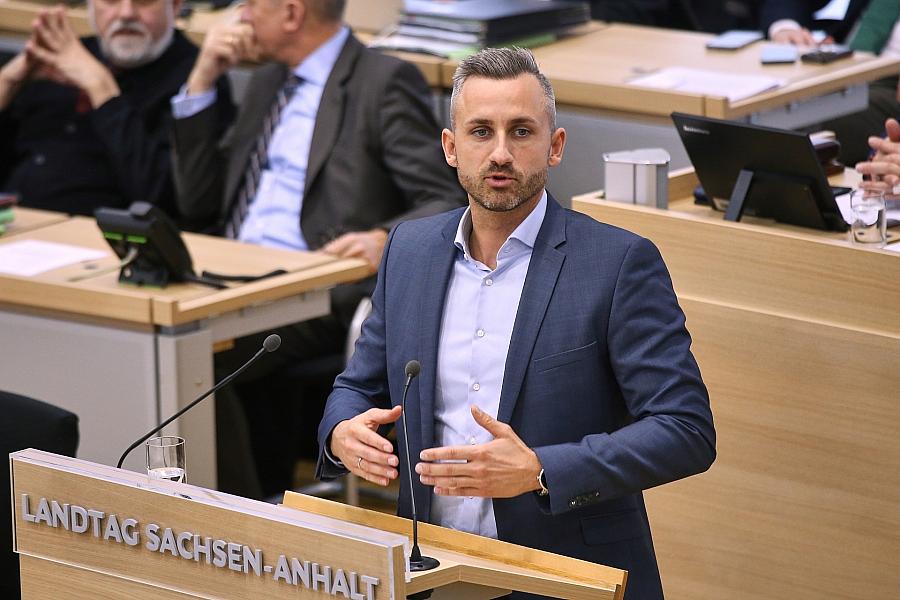 AfD-Spitzenkandidat Siegmund plant radikalen Sparkurs: Ministerien und Behörden sollen abgeschafft werden