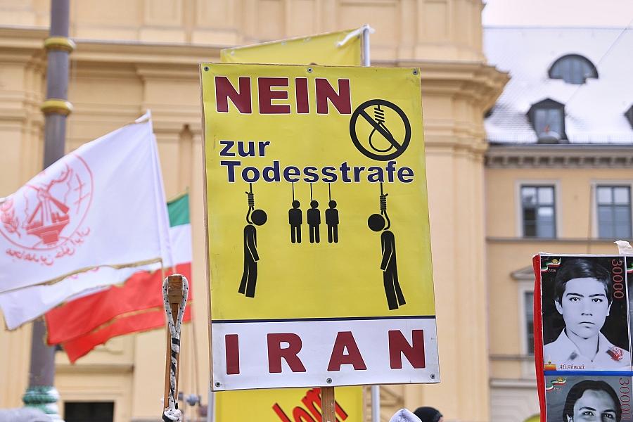 Gazelle Sharmahd wirft Iran-Regime Genozid vor und fordert internationales Tribunal