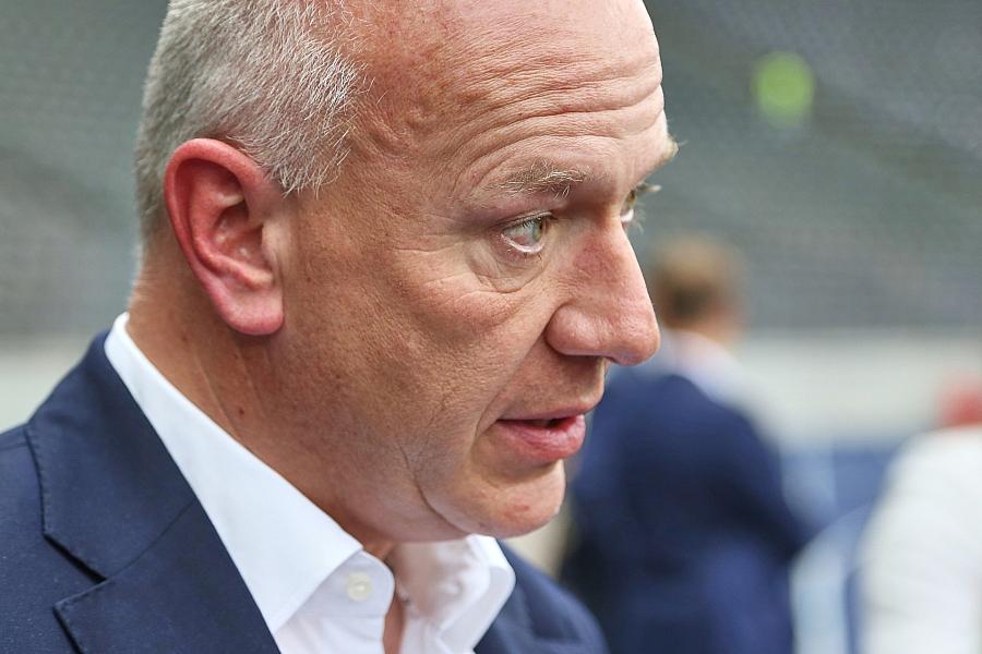 Steffen Krach kritisiert Kai Wegners Krisenmanagement bei Berliner Stromausfall