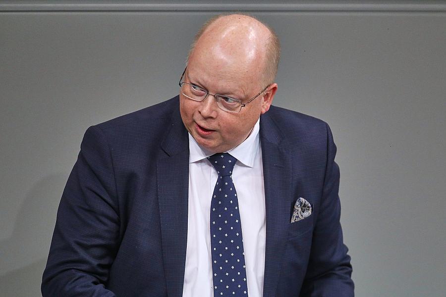 SSW-Abgeordneter fordert Stärkung der deutsch-dänischen Beziehungen angesichts von Trumps Grönland-Äußerungen