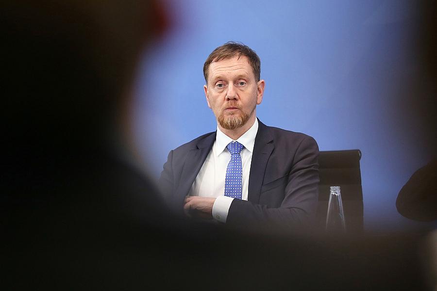 Kretschmer fordert Überprüfung der EU-Klimaziele und CO2-Preise