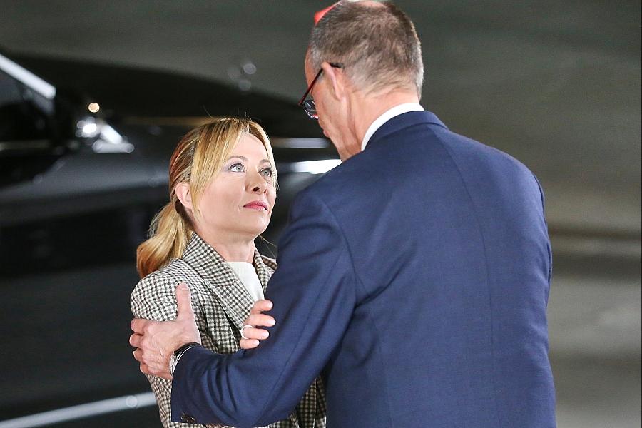 Deutschland und Italien vertiefen Zusammenarbeit in Verteidigung, Migration und Wirtschaft