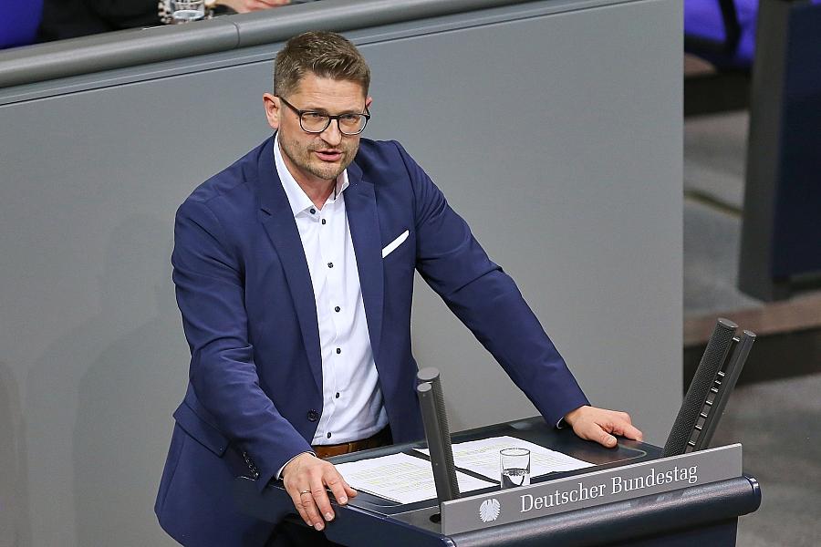 AfD lobt Linnemanns Steuer- und Bürgeldreformpläne – Grüne und Linke lehnen ab
