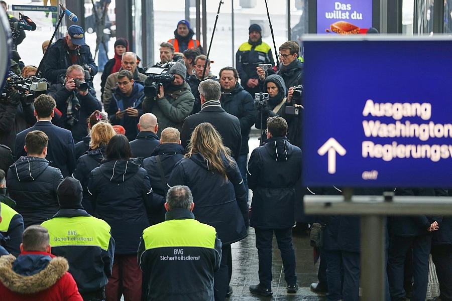 Mann attackiert Zugbegleiter tödlich in Rheinland-Pfalz nach früherem Vorfall in Kaiserslautern