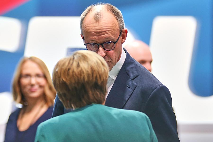 Friedrich Merz bewertet Angela Merkels Auftritt auf CDU-Parteitag positiv