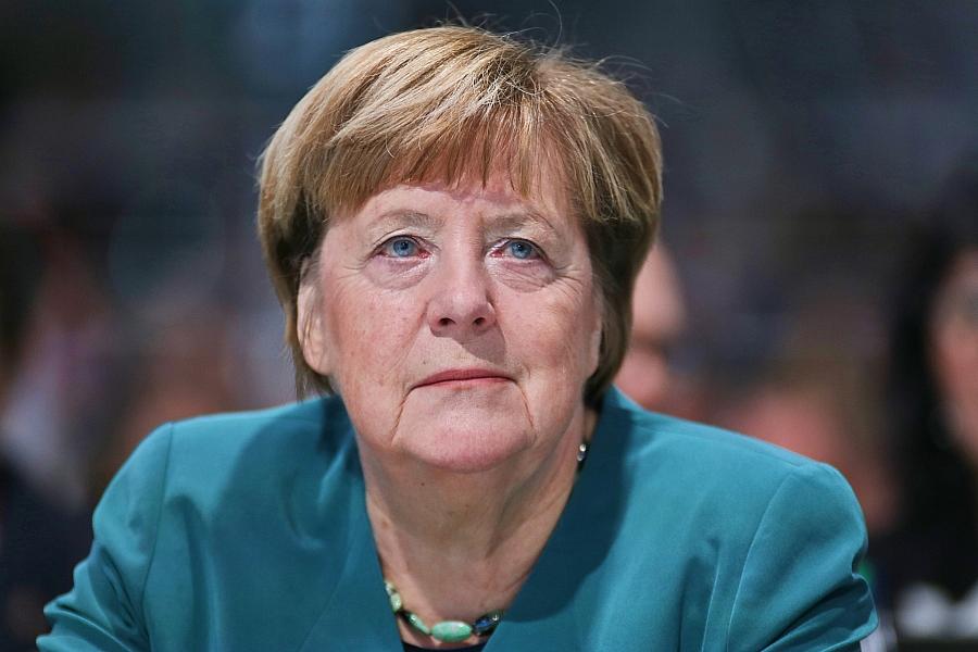 Angela Merkel hält Fastenpredigt in Kloster Maria Laach