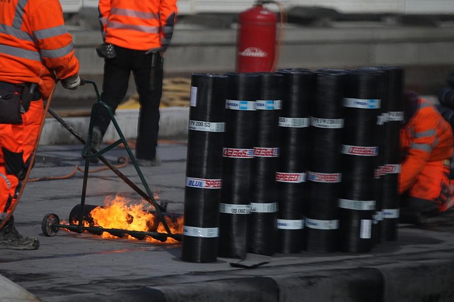 Arbeitsmarkt im Januar 2026: Erwerbstätigkeit sinkt weiter, Erwerbslosigkeit steigt deutlich