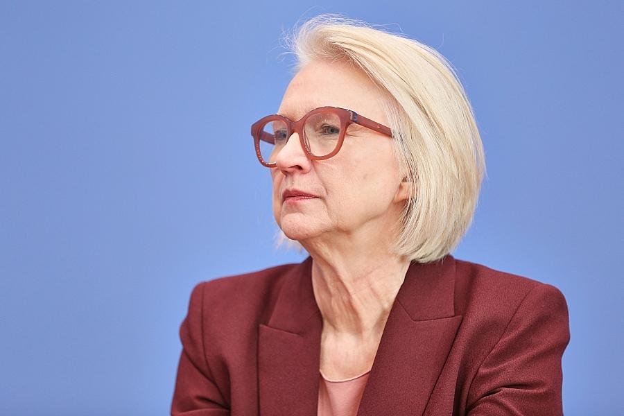 Schnitzer kritisiert Union: Vorschlag für Steuerentlastung teuer und wenig sinnvoll