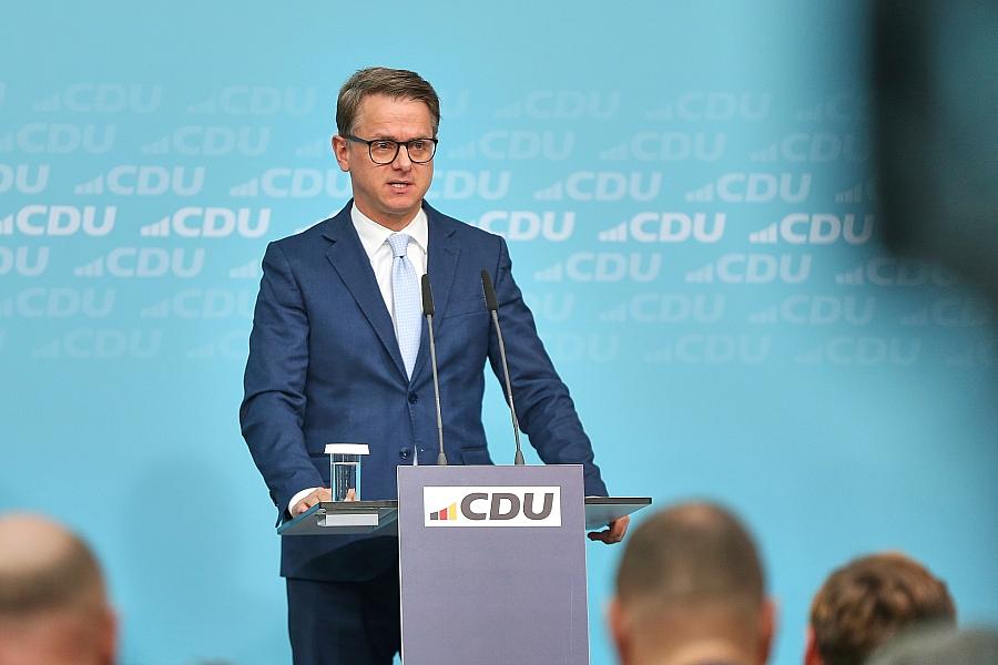 CDU-Generalsekretär Linnemann lehnt Streichung der Kassenleistung für Zahnarztbesuche ab