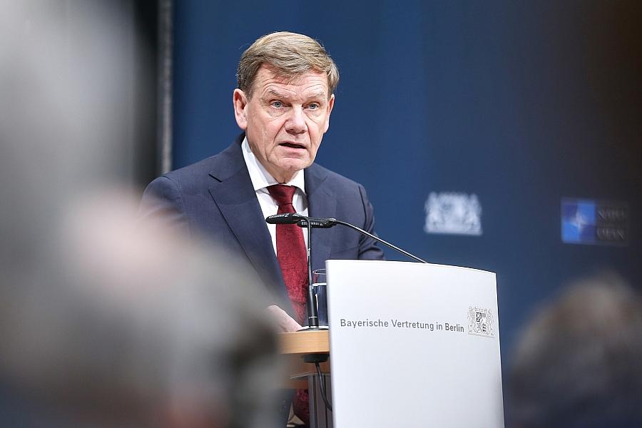 Wadephul schließt schärfere Russland-Sanktionen nicht aus