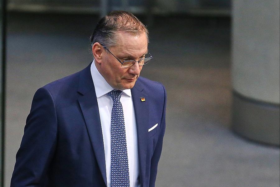 AfD-Spitze uneins über Nahost-Konflikt: Chrupalla kritisiert Frohnmaiers Aussagen zu US-Militärschlag