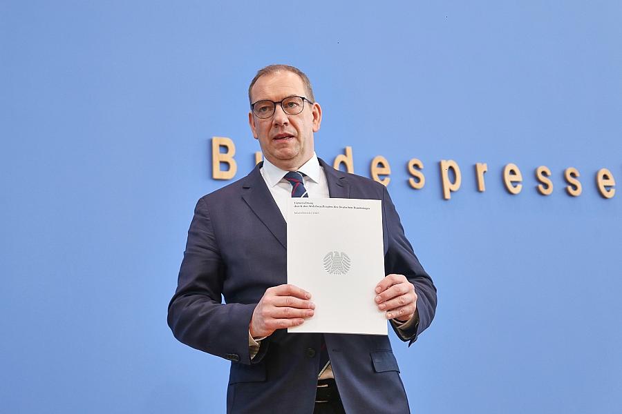 Wehrbeauftragter mahnt Zwischenbilanz für Litauen-Brigade an – Personalaufwuchs bleibt Herausforderung