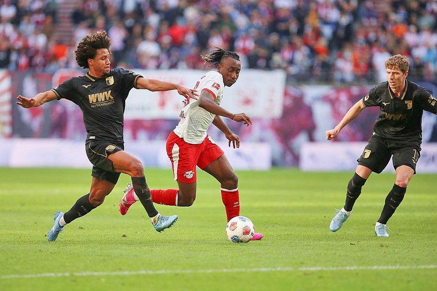 RB Leipzig dreht Rückstand gegen Augsburg und gewinnt 2:1 – Bundesliga-Ergebnisse vom 25. Spieltag