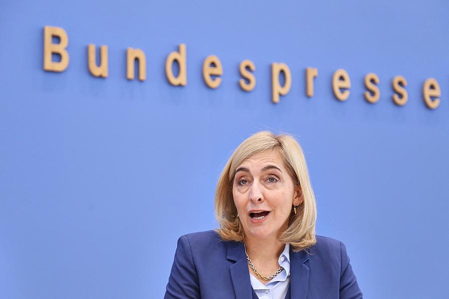 Warken ruft Koalition bei Krankenkassen-Sparplänen zu Kompromissbereitschaft auf