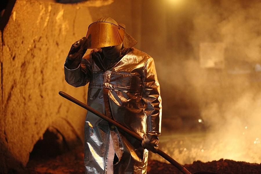 Studie: Energiepreisschocks drücken Löhne in der deutschen Industrie