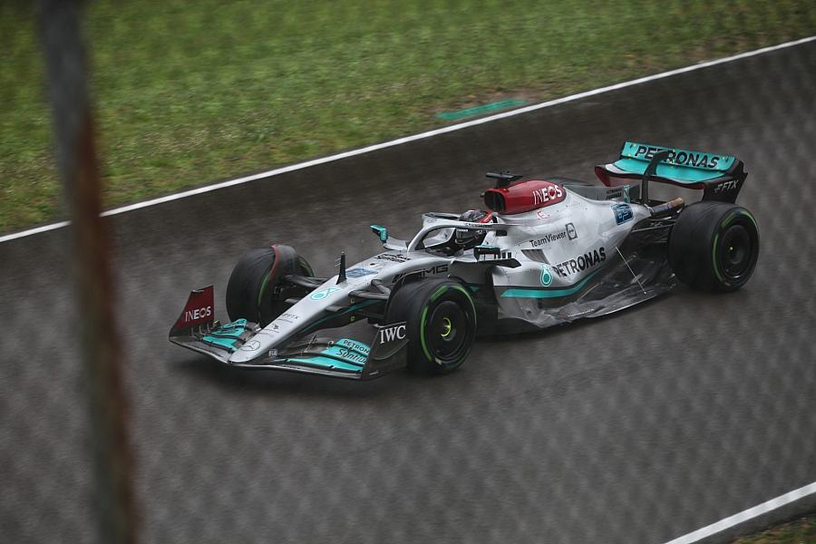 Mercedes sichert sich Doppelpole in China: Antonelli schlägt Russell im Qualifying