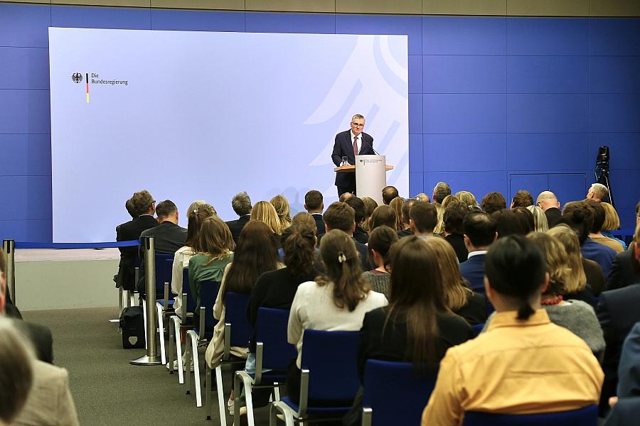 Bundespresseamt steht vor historischem Umbau: Neue Struktur für digitale und strategische Kommunikation