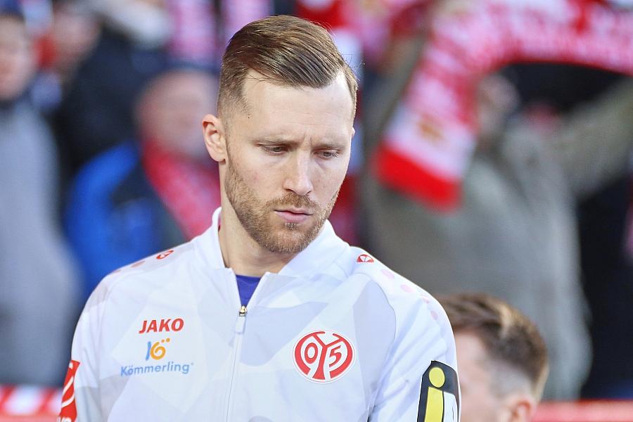 Strasbourg dreht 0:2-Rückstand und zieht mit 4:0 gegen Mainz ins Conference-League-Halbfinale ein