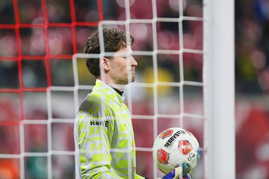 Borussia Dortmund feiert überzeugenden 4:0-Heimsieg gegen SC Freiburg und festigt Champions-League-Platz