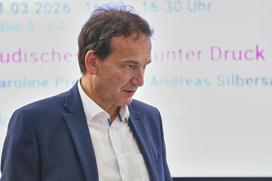 FDP-Fraktionschef Silbersack fordert Rede von Kanzler Merz zu Spritpreisen