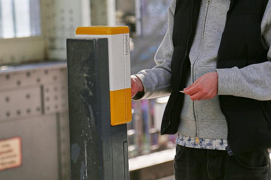 Deutscher Ethikrat fordert Entkriminalisierung von Schwarzfahren im Nahverkehr