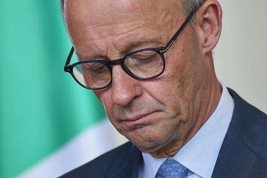 AfD erstmals vor Union in ZDF-Politbarometer – Regierungsarbeit von Merz schlecht bewertet