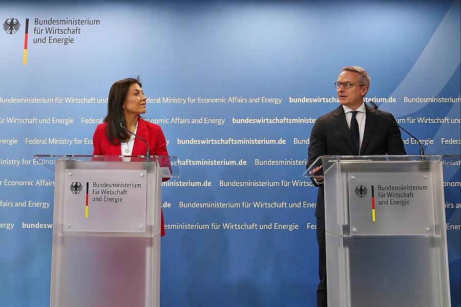 Expertenkommission legt Handlungsempfehlungen zur Stärkung des KI-Standorts Deutschland vor