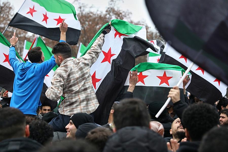 Bundestag debattiert über Erkundungsreisen für syrische Flüchtlinge