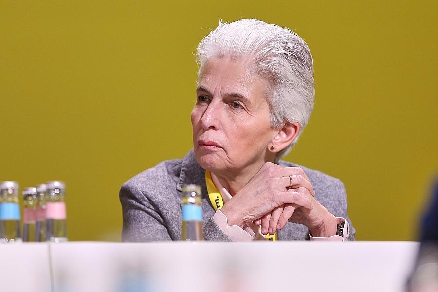 Strack-Zimmermann fordert Senkung der Energiesteuer und Klimaprämie zur Entlastung