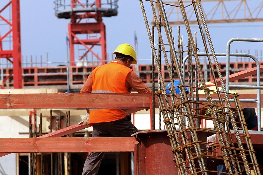 Klingbeil plant Bundesgesellschaft für bezahlbaren Wohnungsbau gegen Mietkrise