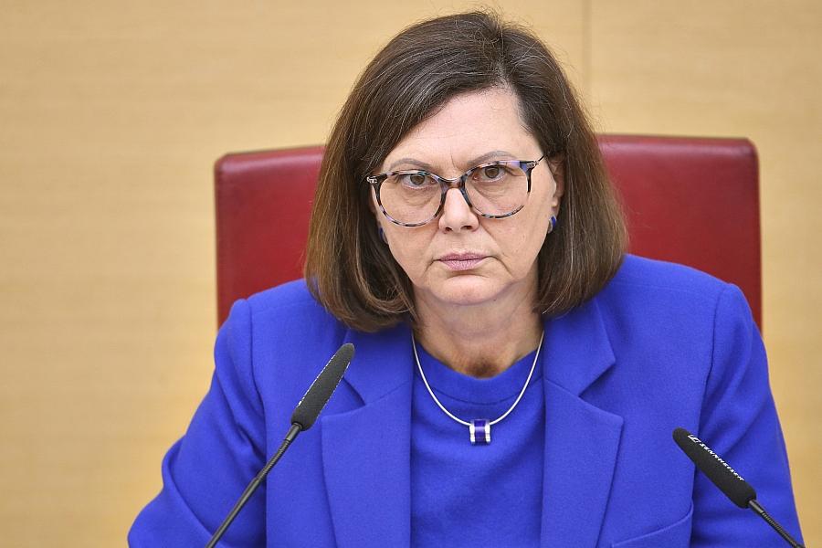 AfD lehnt Ilse Aigner als Bundespräsidentin ab und kritisiert mangelnde Neutralität