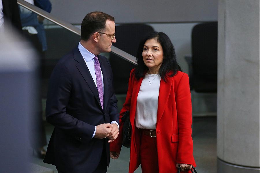 Spahn stärkt Reiche den Rücken