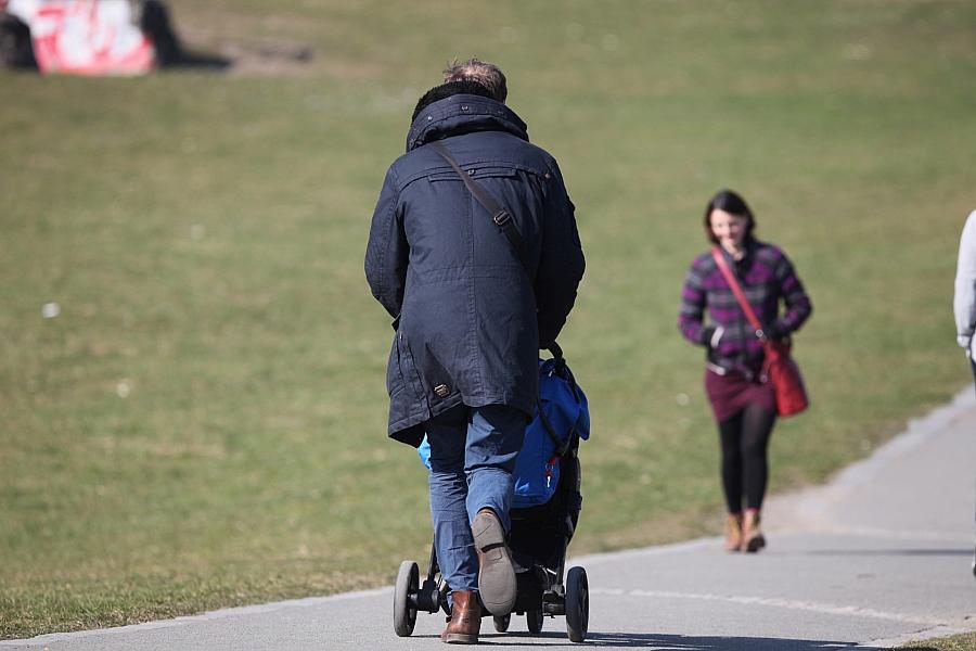 Bundesfinanzminister Klingbeil plant Abschaffung des Ehegattensplittings und schlägt Realsplitting-Modell vor