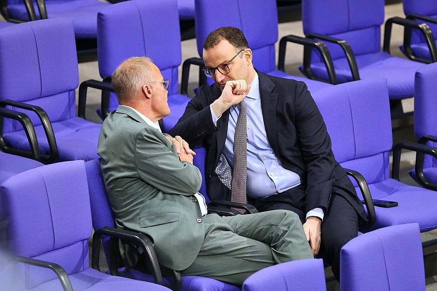 Unionsfraktionschef Spahn verteidigt Kanzler Merz gegen Kritik von Miersch