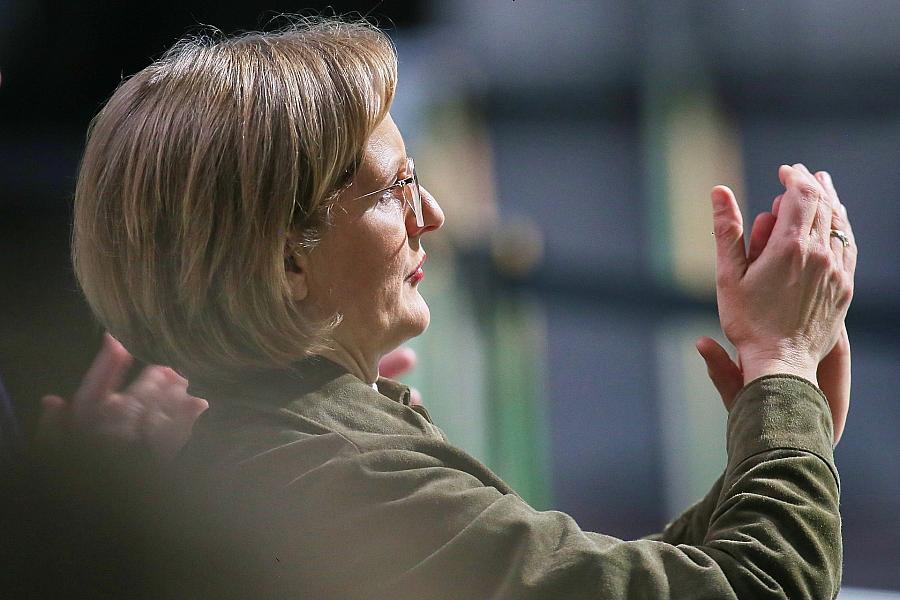 Grünen-Chefin offen für Ausweitung der Maximalarbeitszeit