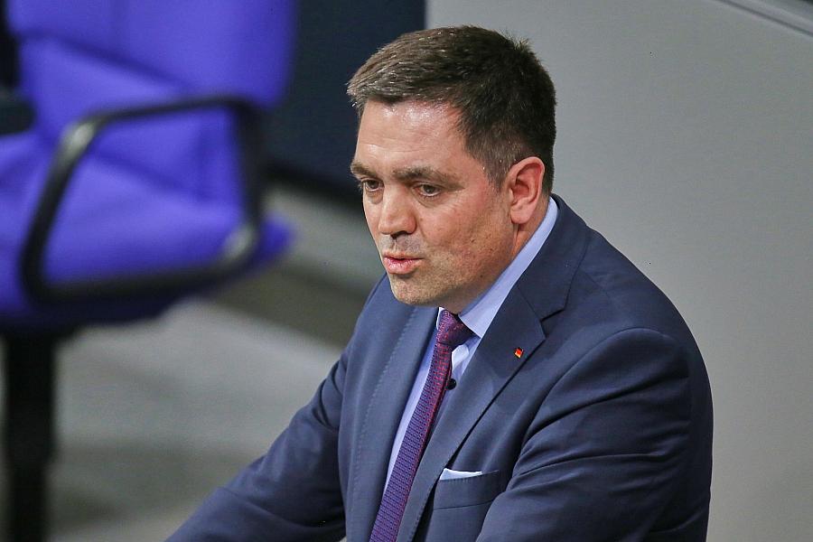 Wahl im Wirtschaftsausschuss: Grüne und Linke kritisieren CDU wegen mutmaßlicher Unterstützung für AfD-Kandidaten Kaufmann