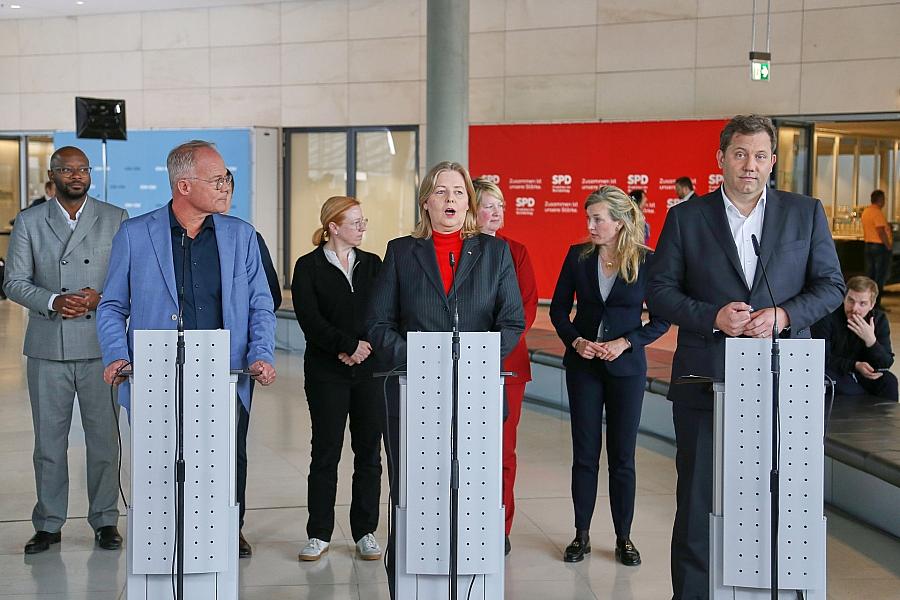 SPD bekennt sich zur Koalition und setzt auf Reformen