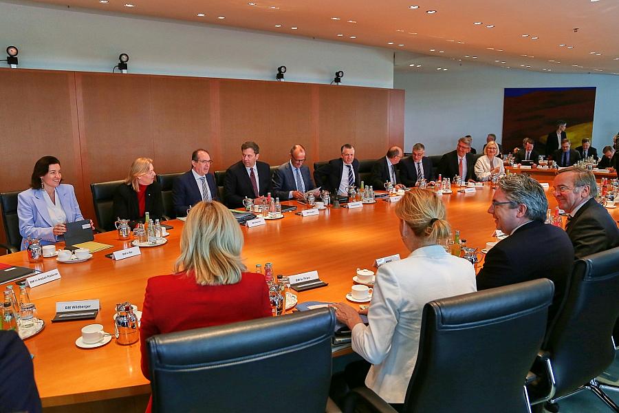 SPD-Chefin Bärbel Bas zeigt sich selbstkritisch nach Koalitionsstreit und appelliert an Verantwortung