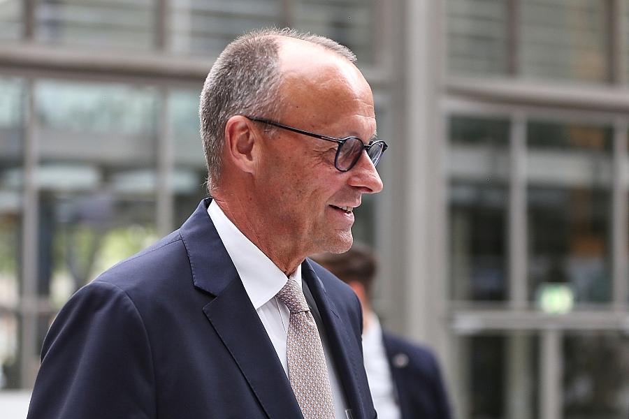 Kanzler Merz lädt Arbeitgeber und Arbeitnehmer Anfang Juni in Koalitionsausschuss ein