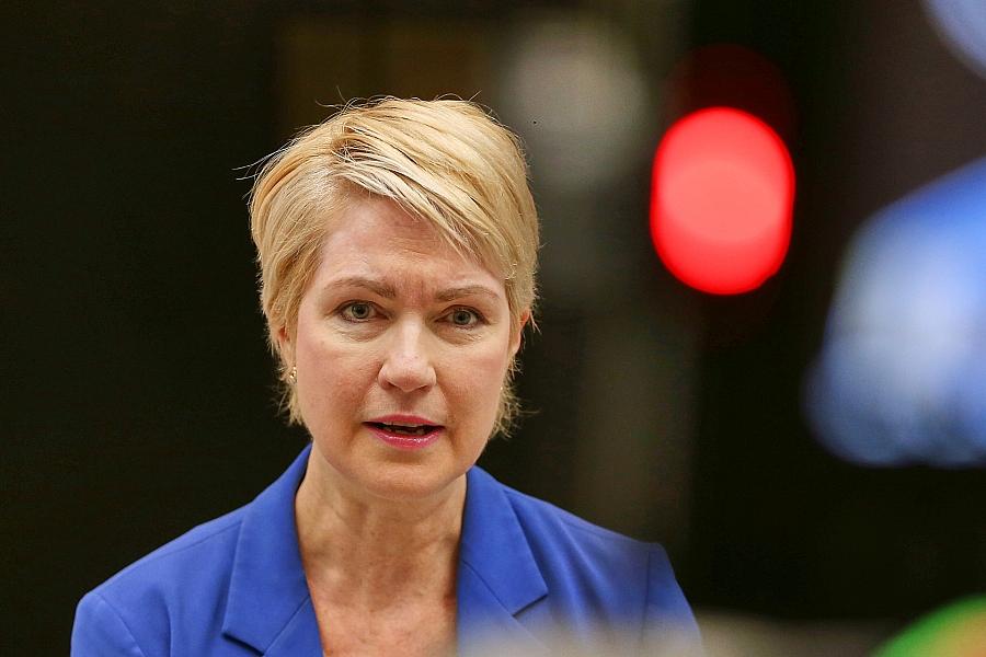 Schwesig kritisiert Bundesregierung für gescheiterte Entlastungsprämie und fordert Steuerreform