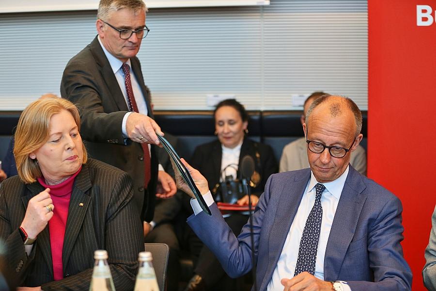 Ifo-Chef Fuest: Bundesregierung hat kein Konzept für Deutschlands Wettbewerbsfähigkeit