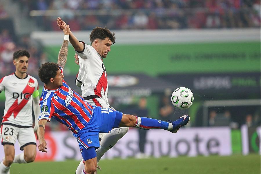 Crystal Palace gewinnt UEFA Conference League: 1:0-Sieg gegen Rayo Vallecano