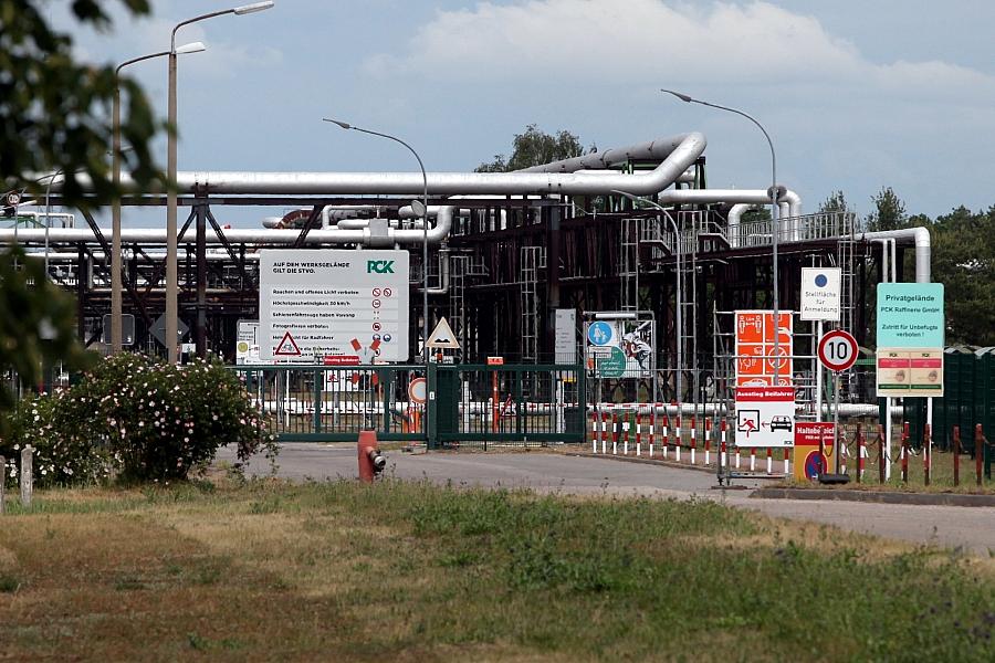 Bund verlängert Beschäftigungsgarantie für Raffinerie Schwedt bis Ende 2026
