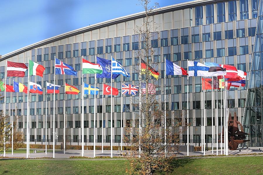 Verteidigungspolitiker der Union verlangen von Pistorius strategischen Plan wegen US-Kürzungen bei der Nato