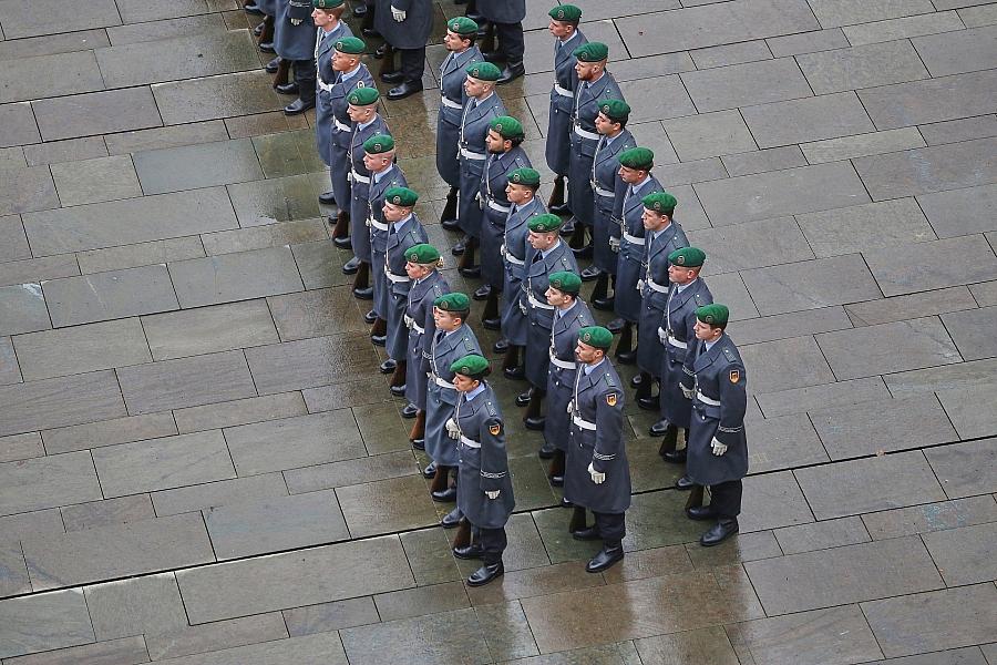 Bundeswehr rückt von reiner Freiwilligkeit ab: Verpflichtende Einsätze für Litauen-Brigade möglich