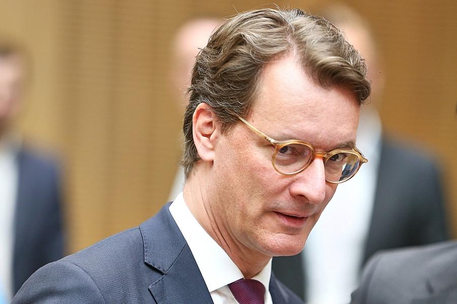 NRW-Ministerpräsident fordert Staatsmodernisierung und Bürokratieabbau