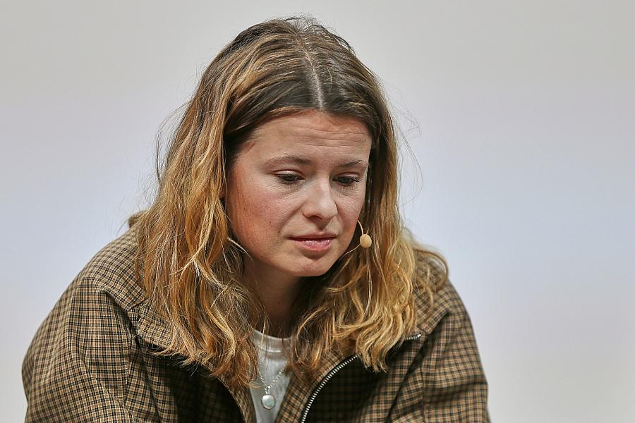 Luisa Neubauer und Campact kündigen Sitzblockaden gegen AfD-Bundesparteitag in Erfurt an