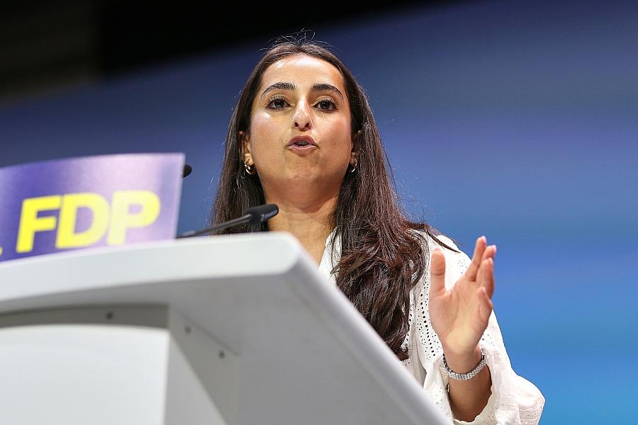 Nadin Zaya: Brandmauer-Debatte in der FDP noch nicht beendet – Widerspruch gegen Kubicki